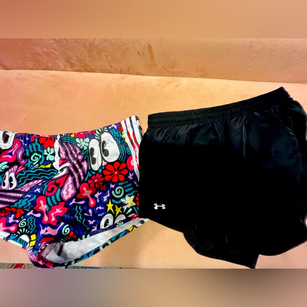 Size S Adidas DV2673 and Under Armour heatgear athletic shorts.